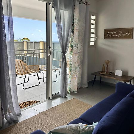 Logement Palmier Sainte-Rose Exteriör bild